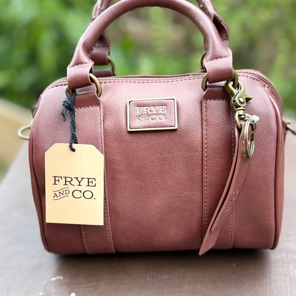 NWT-Frye & Co Mini Barrel Crossbody Bag. Rich Chestnut / Cognac - Picture 2 of 7